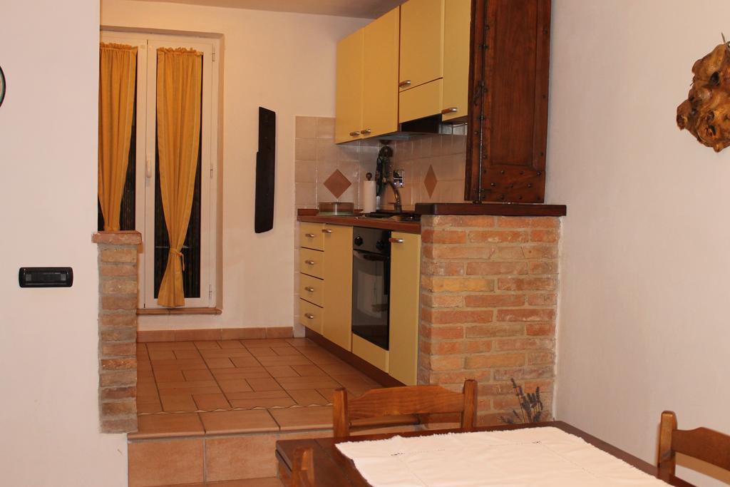 Villa Fattoria Di Rigone Coltavolino Habitación foto